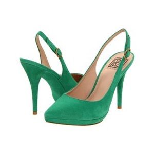 POUR LA VICTOIRE - Divina Slingback - Green Suede
